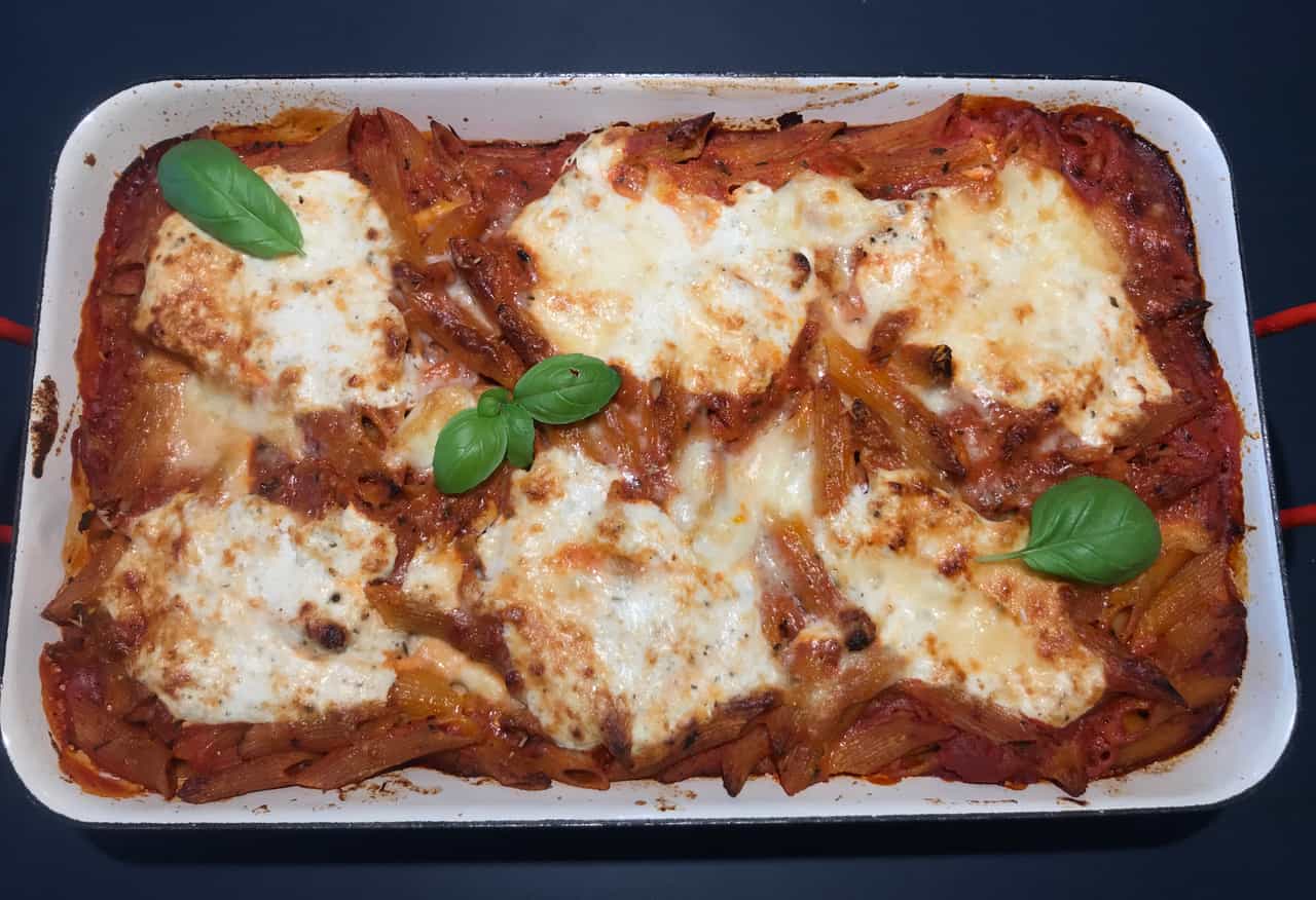 Cover image for Überbackene Tomaten-Ricotta-Pasta