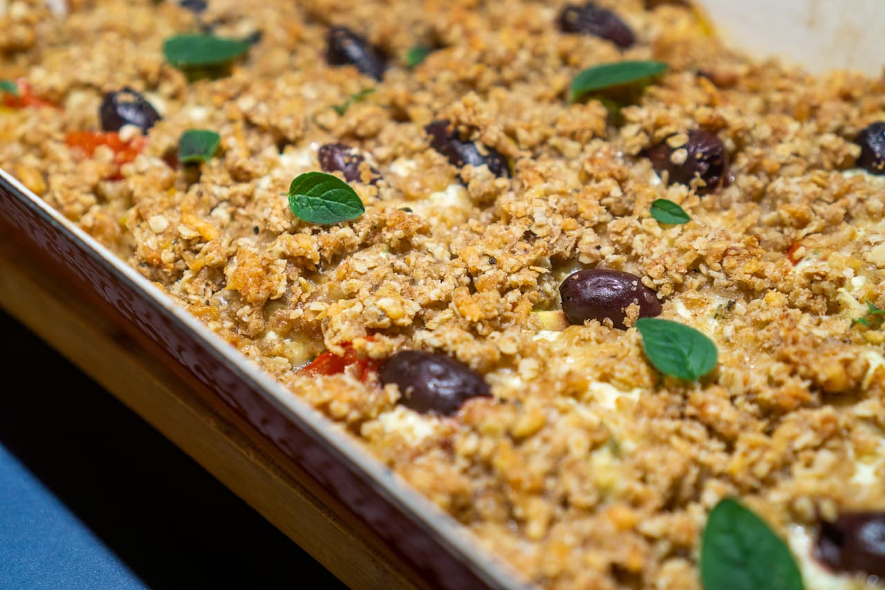 Tomaten-Zucchini-Crumble