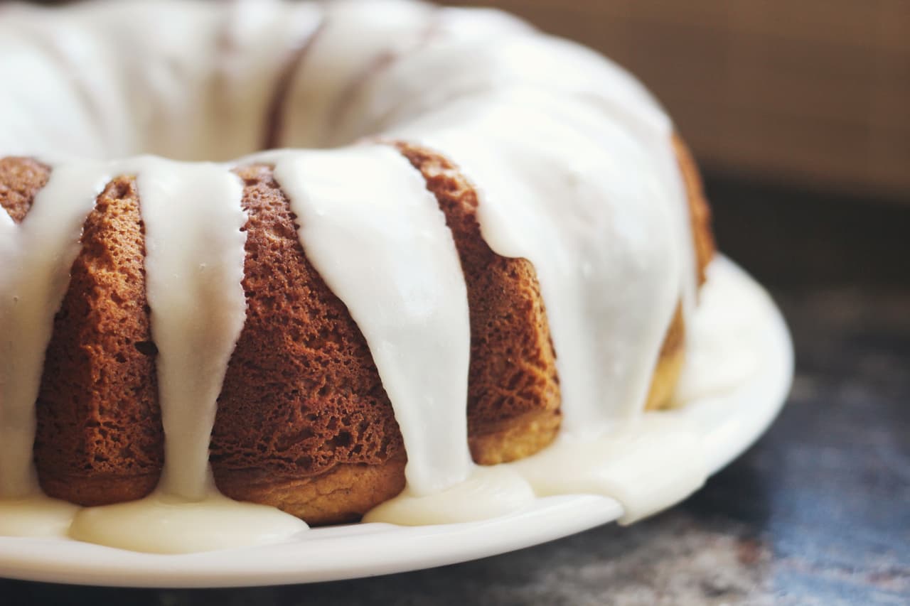 Glutenfreier Mohnkuchen mit Birne