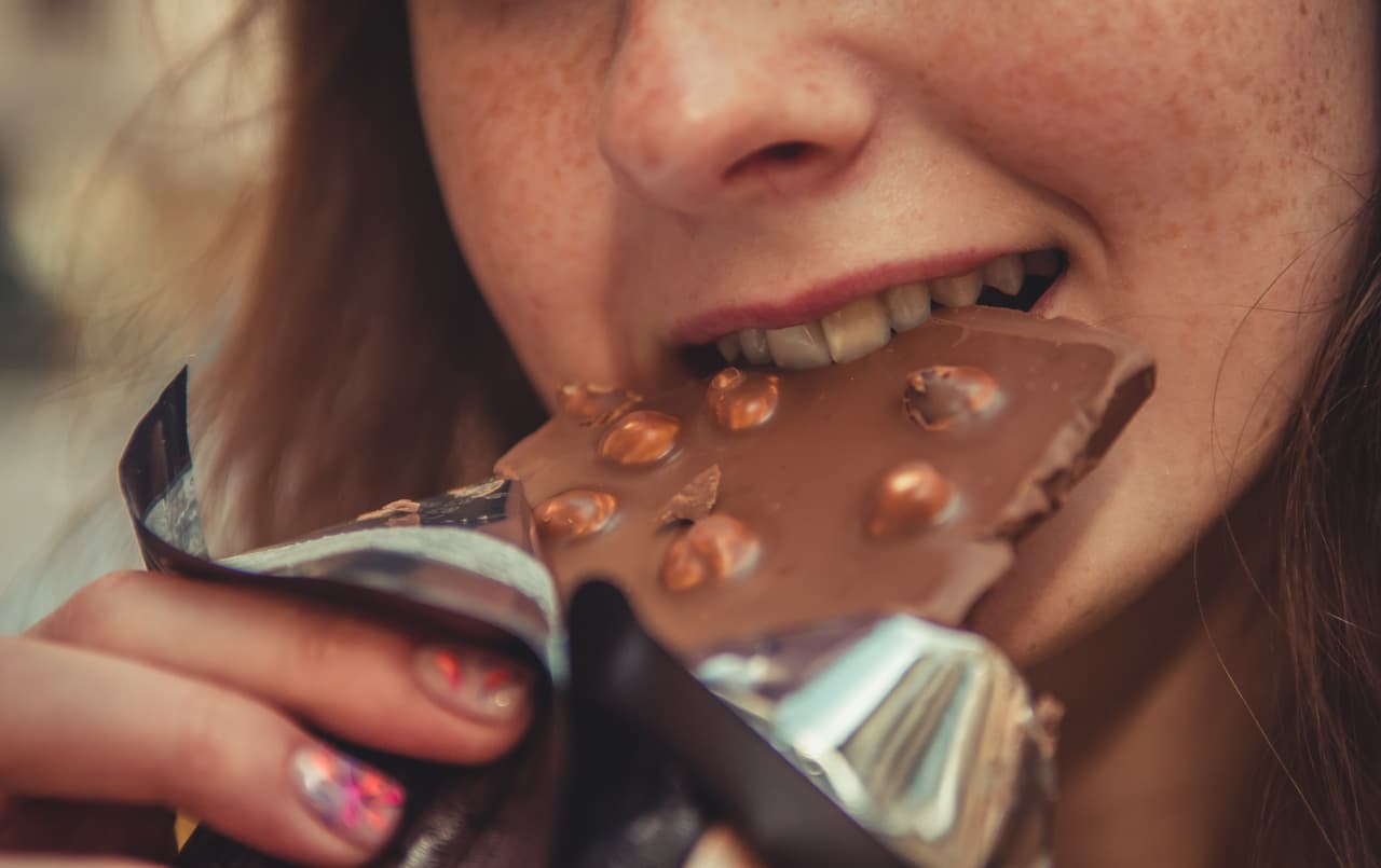 Wie es dir gelingt, Heißhungeranfälle für immer loszuwerden